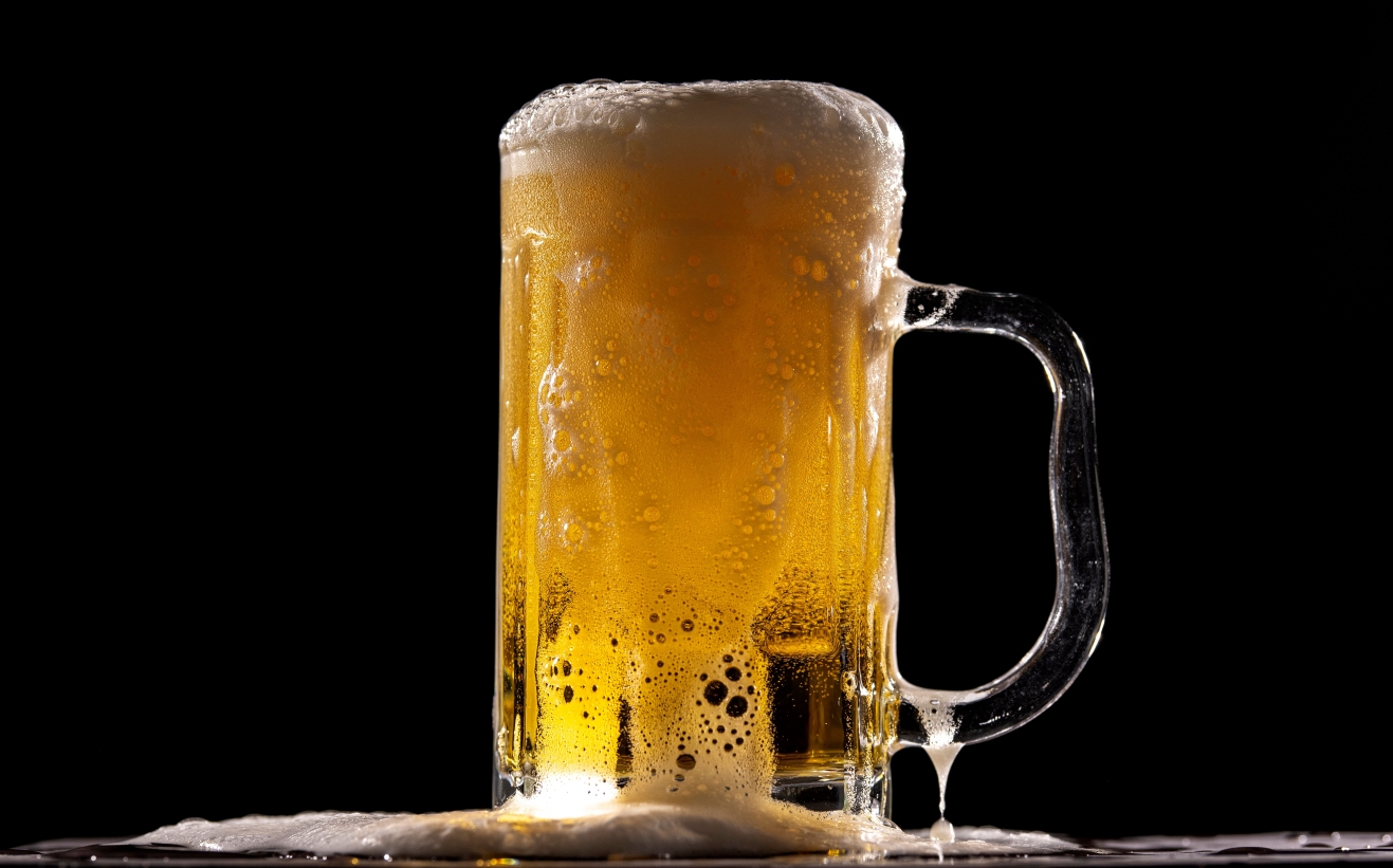 ALKOHOLHALTIGE